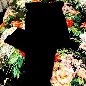 Black Studio G Pants Lined Button and Zip Front Stunning Finish Size 14